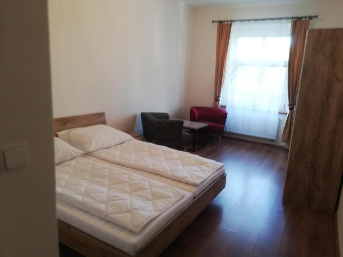 Apartment 70M2 Karlsbad Buitenkant foto