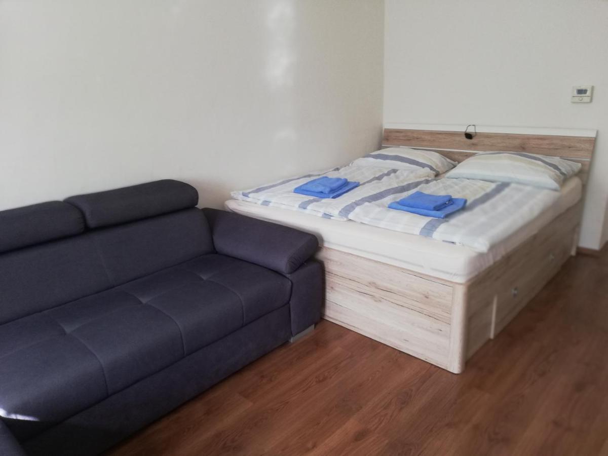 Apartment 70M2 Karlsbad Buitenkant foto
